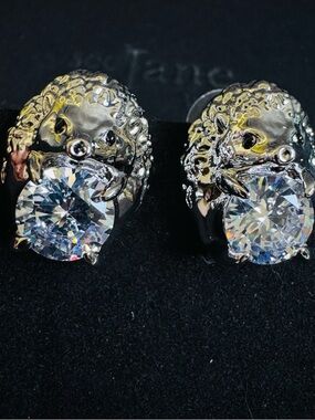 Silver porcupines Stud Earrings with Clear Crystal - Women